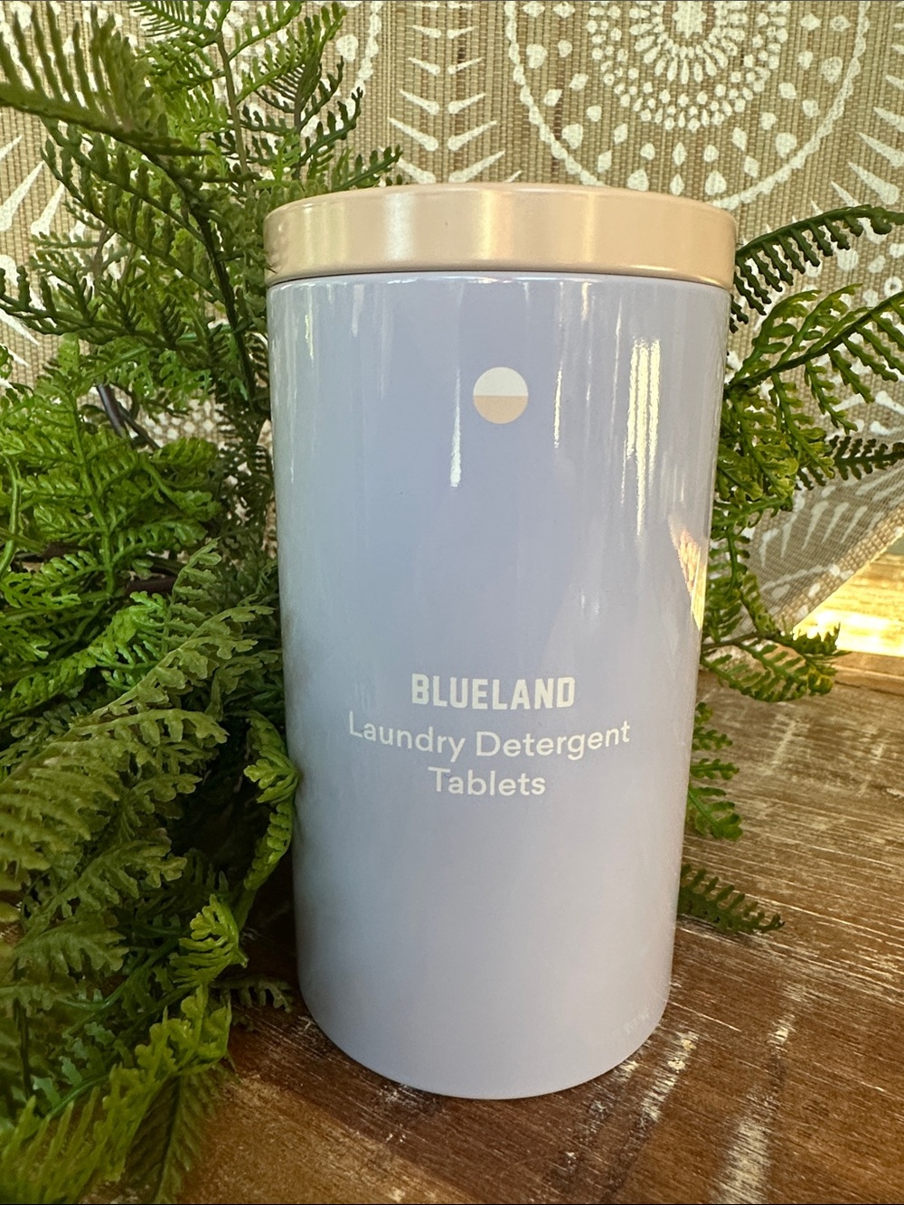 BLUELAND Lavender Blue Laundry Detergent Tablets Container